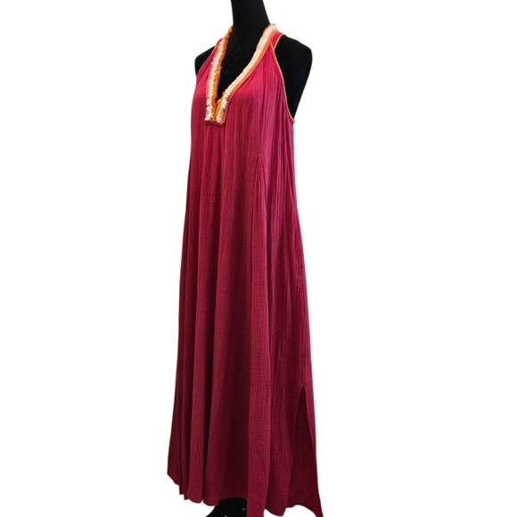 Chic Halter Maxi Dress-Size Medium- NWOT - Picture 11 of 17